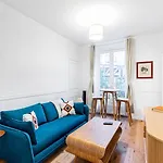 Guestready - Charming Getaway In Paris 15Th